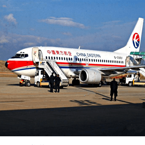 锡林浩特机场物流航空快运业稳步发展的原因是什么？